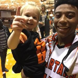 Meet your Posher, Jay